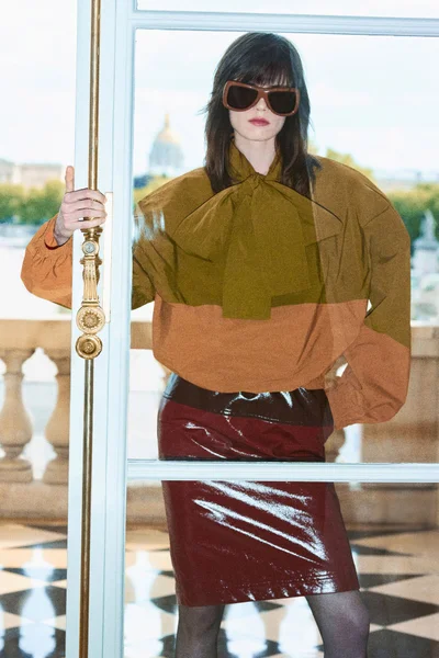 Look 24